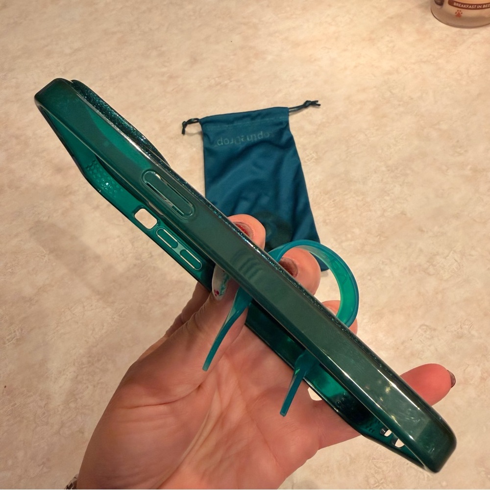 Emerald Sparkle iPhone 15 Pro Max Case - Picture 7 of 8